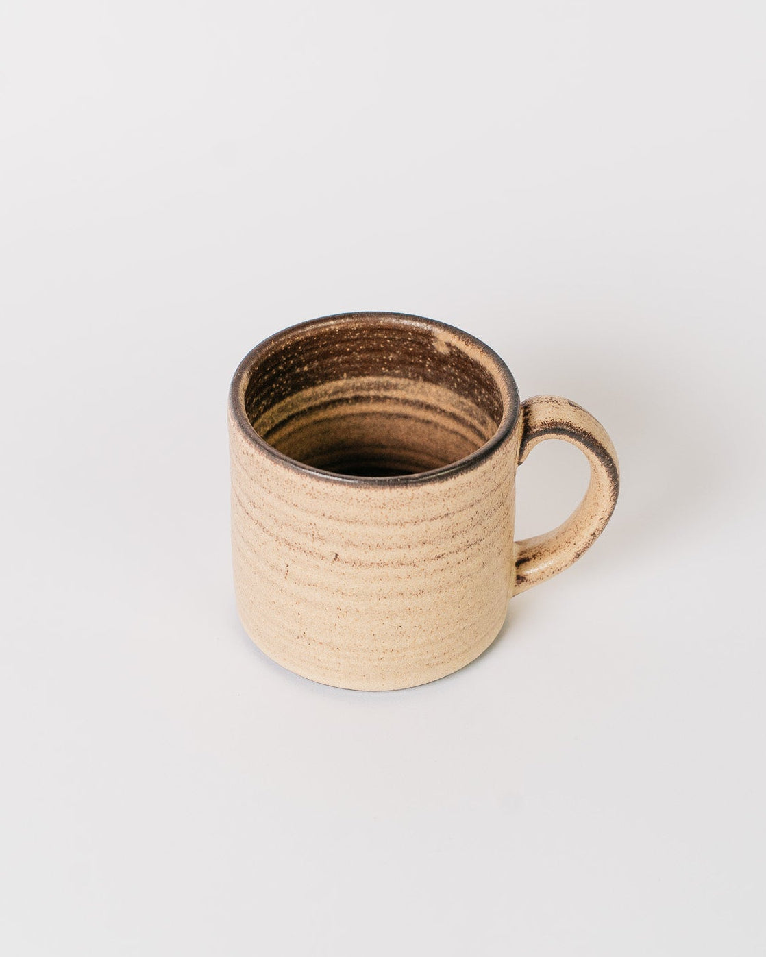 Earth Mug in Cream