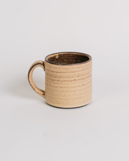 Earth Mug in Cream