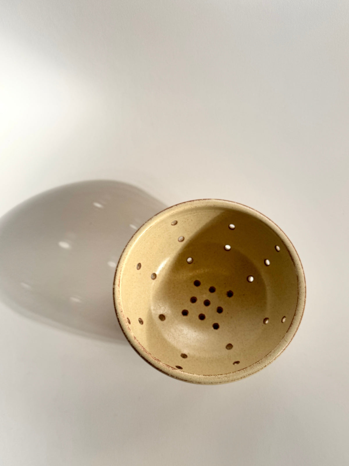 Berry Bowl in Cream