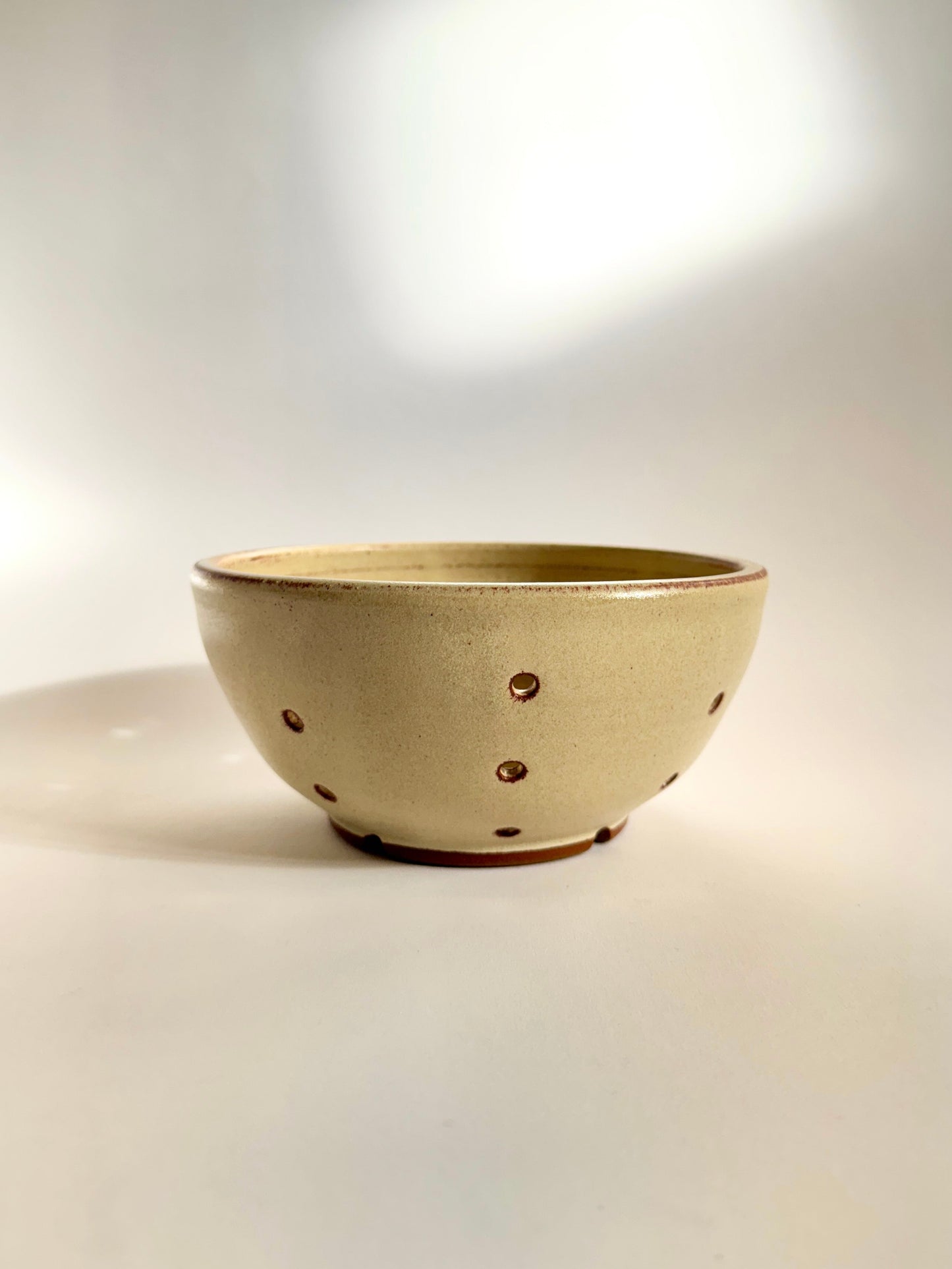 Berry Bowl in Cream